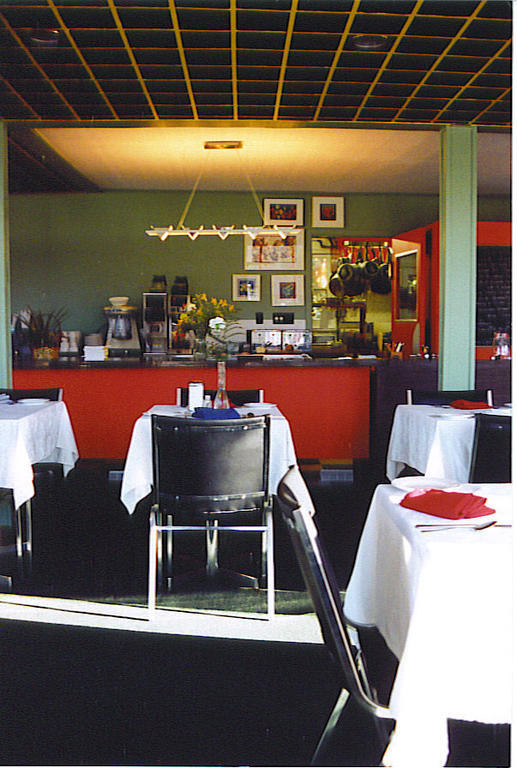Red Top Motor Inn Iron Bridge Eksteriør billede